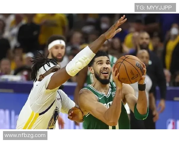 昔日恩怨再现!塔图姆与老队友狭路相逢 昔日恩怨再现!塔图姆与老队友狭路相逢